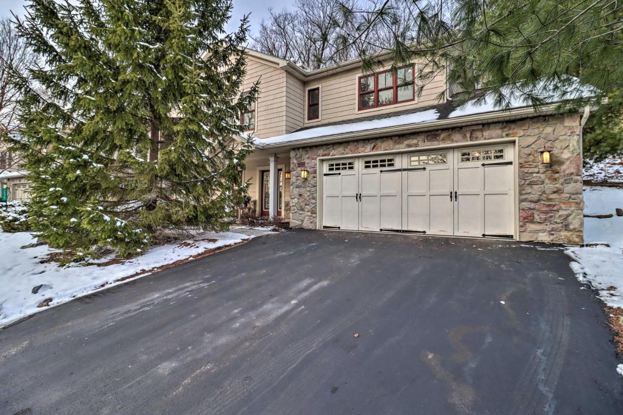 Lake Harmony Home With Hot Tub Less Than Half Mi To Ski! Exterior foto